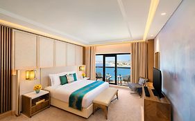 Taj Exotica Resort & Spa, The Palm, Dubai